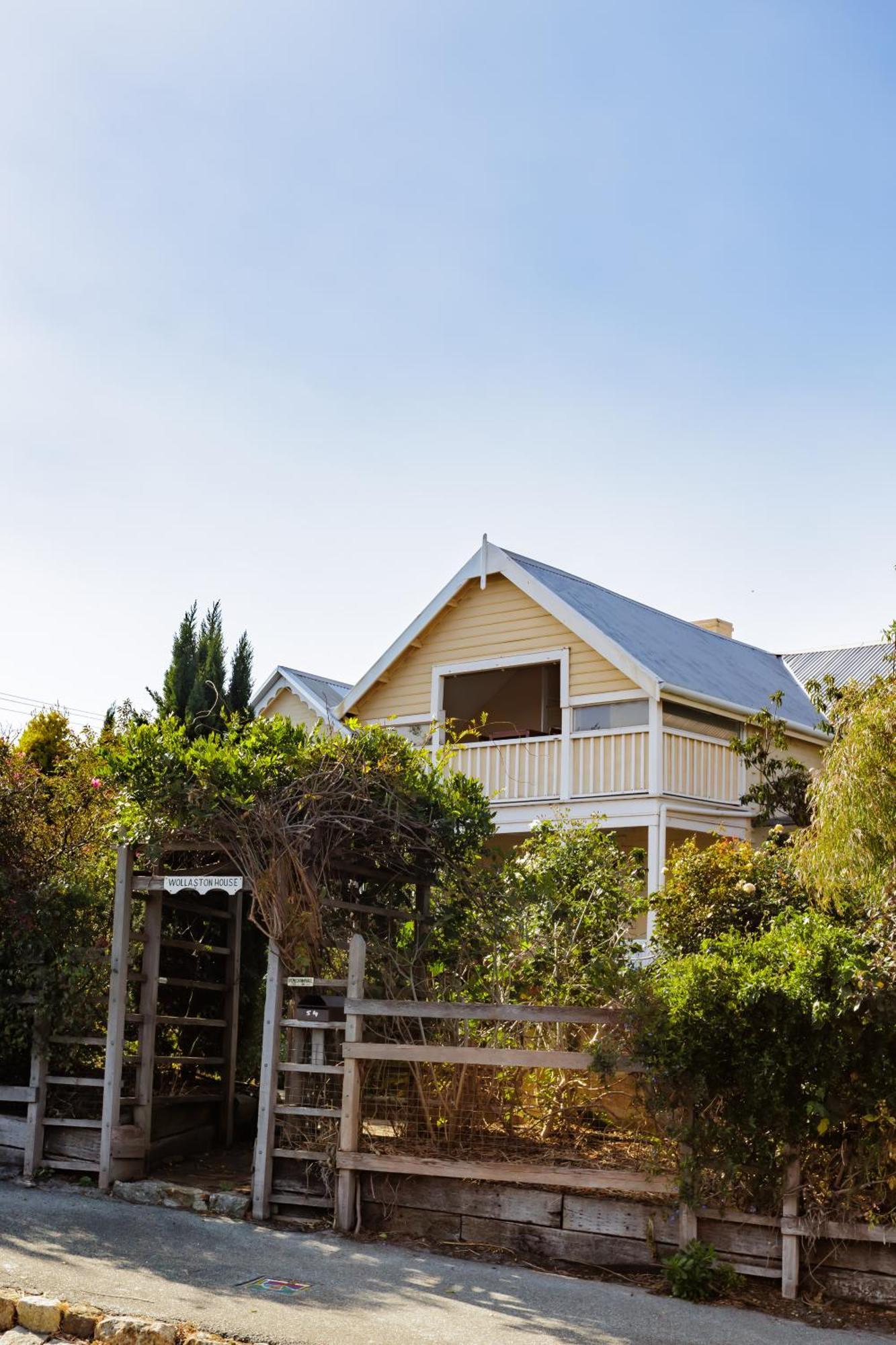 Wollaston House By The Bnb Collection Albany Bagian luar foto